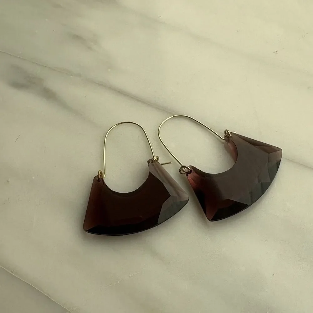 Anthropologie Purple Amber Bezel Cut Crystal Gold Wire Shiny Drop Earrings 2”x2”